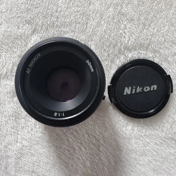 Nikon AF NIKKOR 50mm 1:1.8 Lens Vintage - Picture 7 of 9